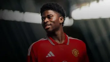 Manchester United Resmi Rekrut Carlos Baleba dari Brighton