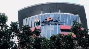 KPK Geledah Rumah Pemeriksa Pajak di Malang, Sita Emas 1,3 Kg