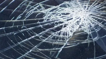 TNI AU Minta Maaf dan Ganti Rugi Kaca Mobil Warga Retak Saat Gladi
