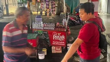 Pedagang Kopi 61 Tahun di Jakut Ditipu Modus Kehabisan Bensin