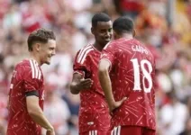 Jamie Carragher Khawatirkan Kualitas Gelandang Liverpool