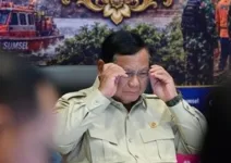 Prabowo Dorong Inovasi Bahan Ramah Lingkungan untuk Padamkan Karhutla