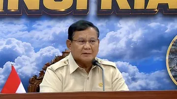 Prabowo Salurkan Rp200 Miliar Bantuan Gempa NTT, Ini Rinciannya