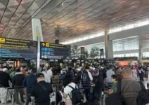 Erupsi Gunung Anak Krakatau Ganggu Penerbangan Bandara Soekarno-Hatta