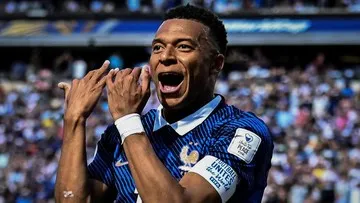 Thierry Henry Jagokan Kylian Mbappe Raih Ballon d’Or 2026
