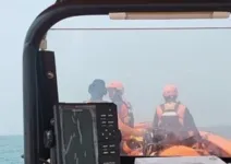 Pencarian 5 Jurnalis Hilang di Anak Krakatau Terkendala Kabut Tebal