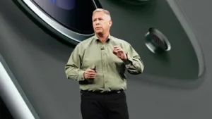 Phil Schiller Mundur dari App Store Bersamaan dengan Tim Cook