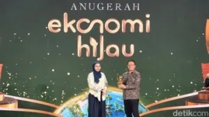 Telkom Raih Penghargaan di Anugerah Ekonomi Hijau